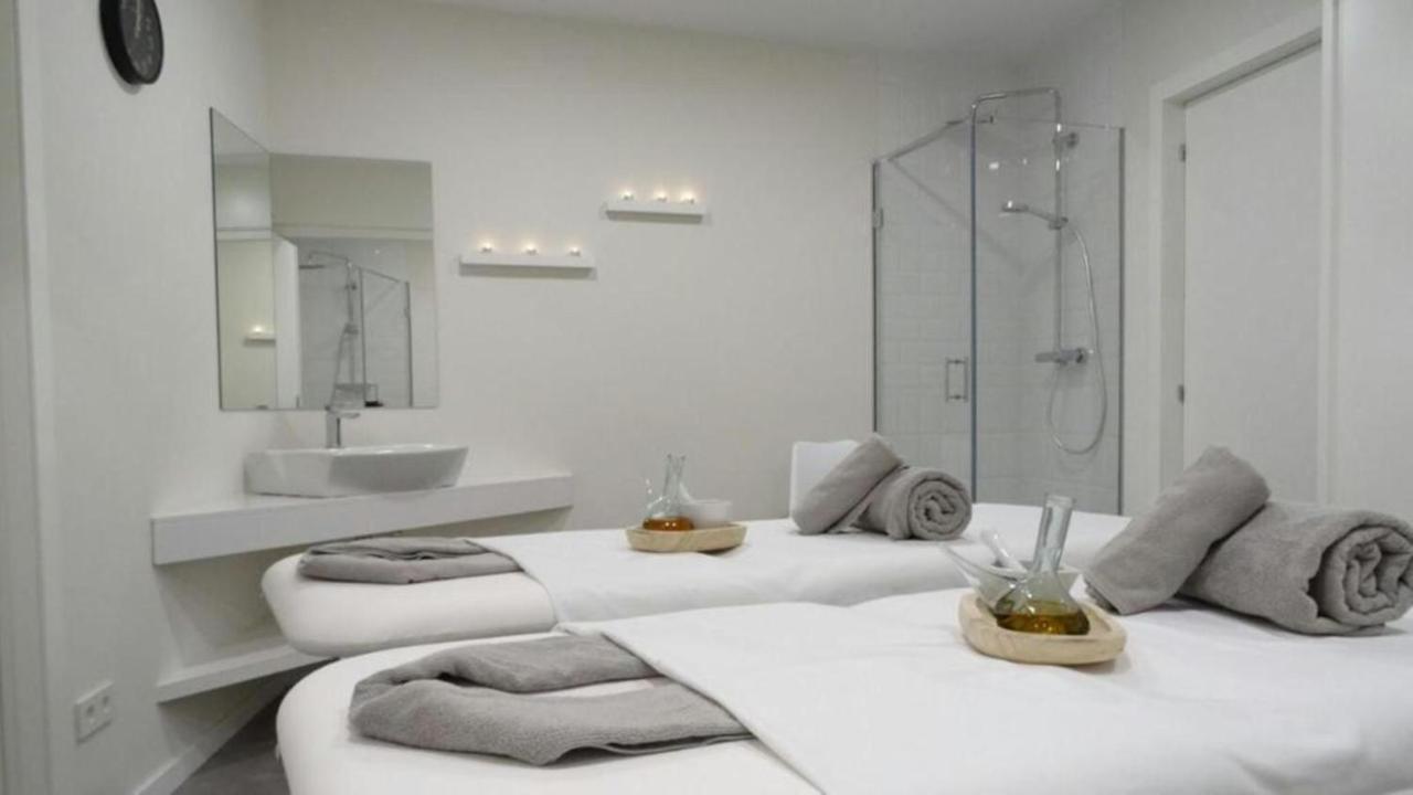 Spa Suites Odeón Narón Exterior foto